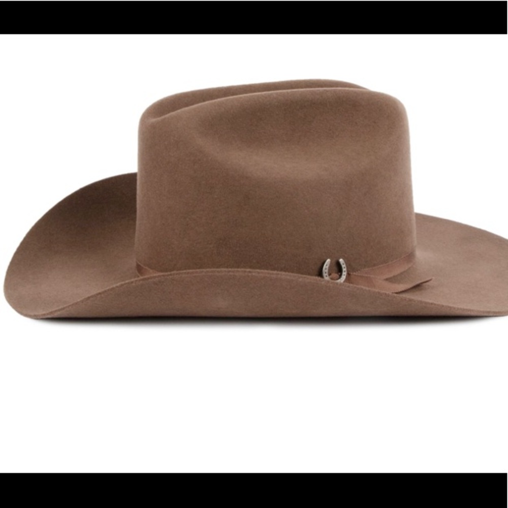 New Seager Co. fawn colored western cowboy hat.